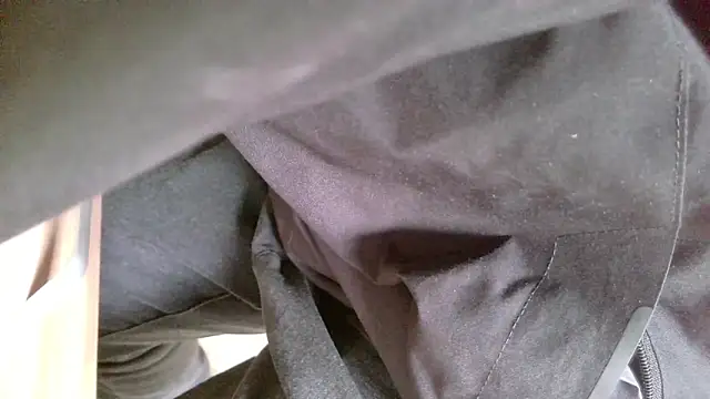 huzi518 online show from March 5, 4:45 am