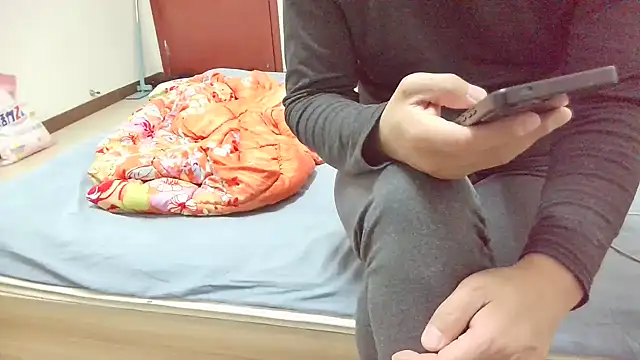 huzi518 online show from December 17, 3:51 pm