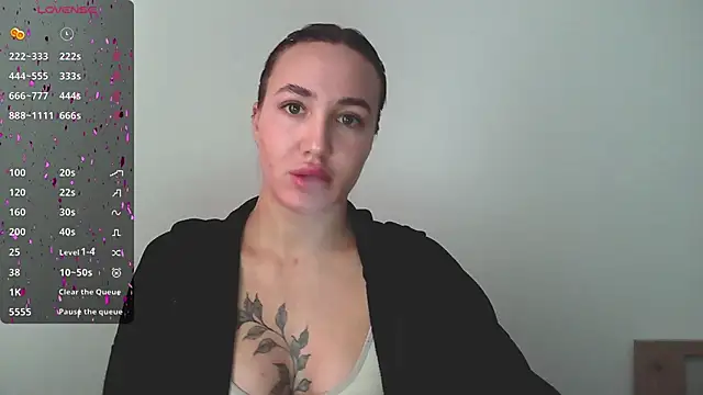 Stasia Queen online show from December 11, 8:58 am