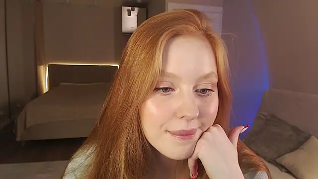 Snapshot of lulu_moonmoon chatting on February 20, 2:13 pm lulu moonmoon online show from February 20, 2:13 pm