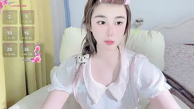 Caitlyn   online show from March 11, 11:49 am