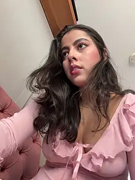 Snapshot of DakotaShelby chatting on December 3, 9:46 pm DakotaShelby online show from December 3, 9:46 pm