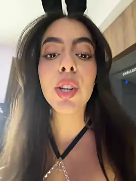 DakotaShelby online show from June 12, 11:35 pm