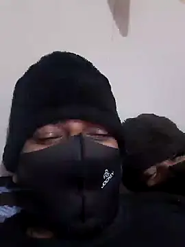 Snapshot of pinky801 chatting on December 20, 6:35 pm pinky801 online show from December 20, 6:35 pm