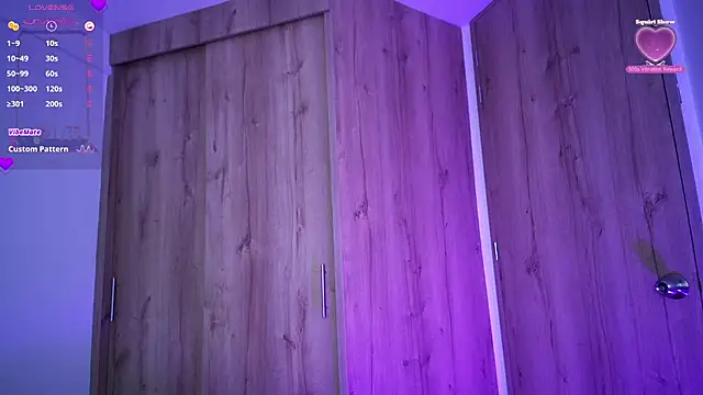 Kiitygirl online show from February 3, 11:42 am