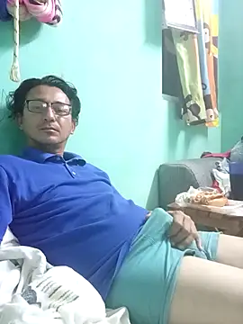 Andresguz35 online show from February 14, 4:53 am