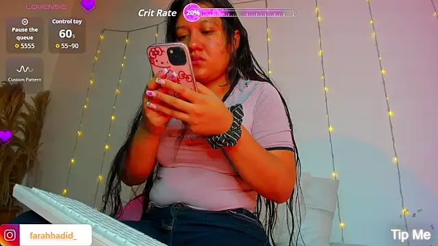Snapshot of Maisa_issa chatting on April 28, 1:27 pm Maisa issa online show from April 28, 1:27 pm
