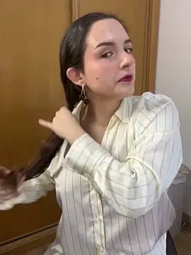 tatianaAlvarez1 online show from December 19, 9:51 am