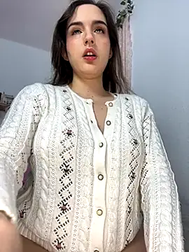 tatianaAlvarez1 online show from November 12, 10:15 am