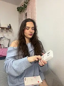 tatianaAlvarez1 online show from December 2, 10:09 am