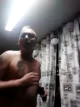 Manou1971 online show from February 12, 5:58 pm