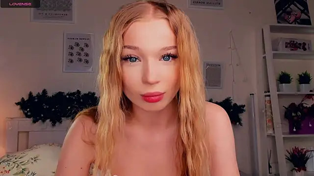 EvaSolisv online show from January 5, 7:17 pm