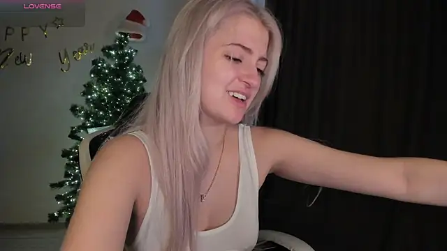 Lana Younes online show from December 13, 8:09 am