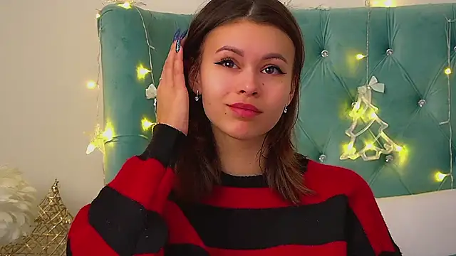 PollyLanders online show from December 22, 8:06 pm