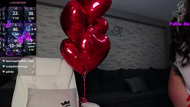 VictoriaMazze online show from February 13, 4:00 am