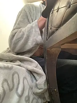 Snapshot of Lucascacaca chatting on February 14, 5:03 pm Lucascacaca online show from February 14, 5:03 pm