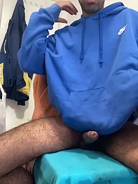 Lucascacaca online show from March 20, 11:04 am