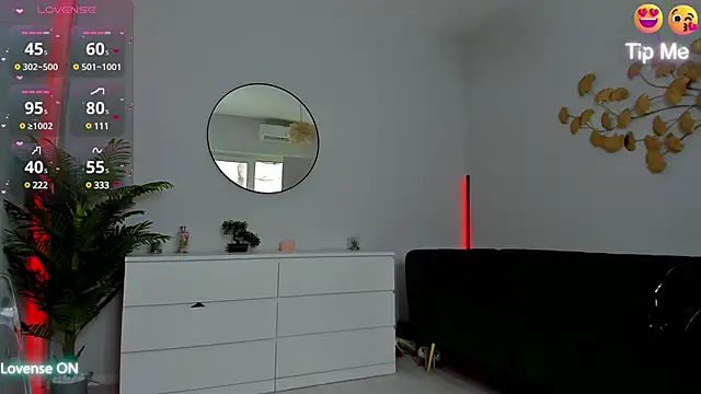 Jessy Cruz online show from December 15, 8:08 am