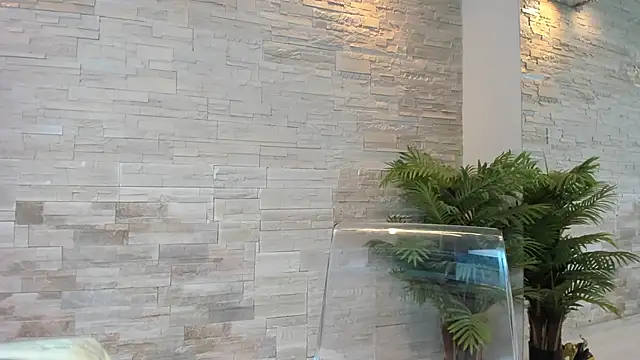 Jessy Cruz online show from September 28, 4:40 am