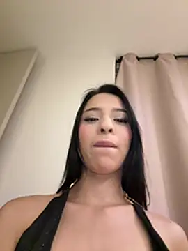 Sarah cam06 online show from April 22, 11:39 pm