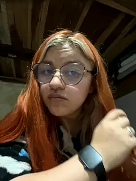 SophiaWeestt99 online show from September 24, 1:42 am