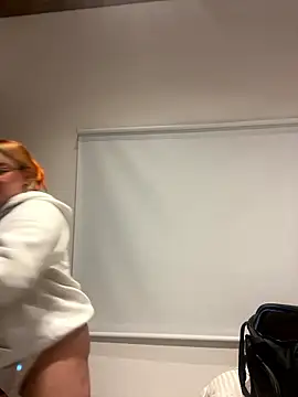 SophiaWeestt99 online show from January 10, 4:58 am