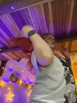 SophiaWeestt99 online show from April 3, 4:43 am