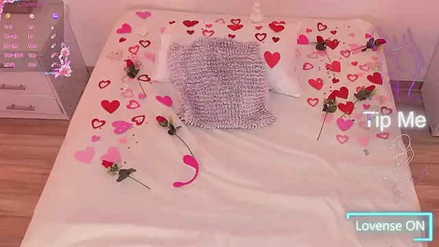 Katta Gil online show from February 14, 1:30 pm