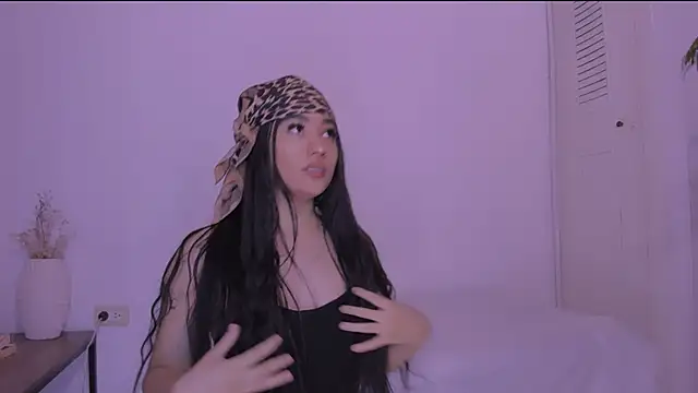 Miiafoxxx online show from September 28, 2:28 am