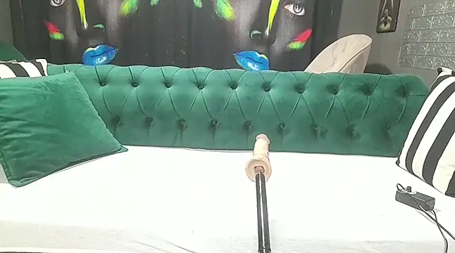 Bitter  online show from December 21, 3:53 pm