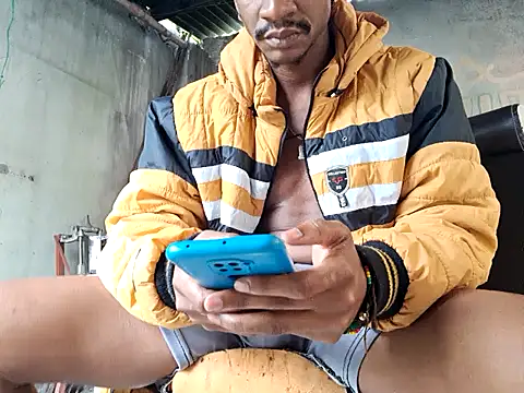 amarijones online show from September 20, 2:07 pm