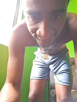 amarijones online show from October 30, 1:45 pm