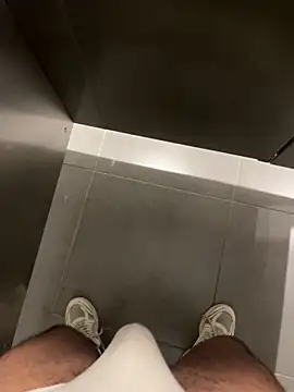 thiagowes online show from April 10, 6:45 pm