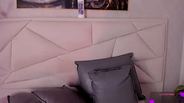 Aitana98  online show from December 24, 9:39 am