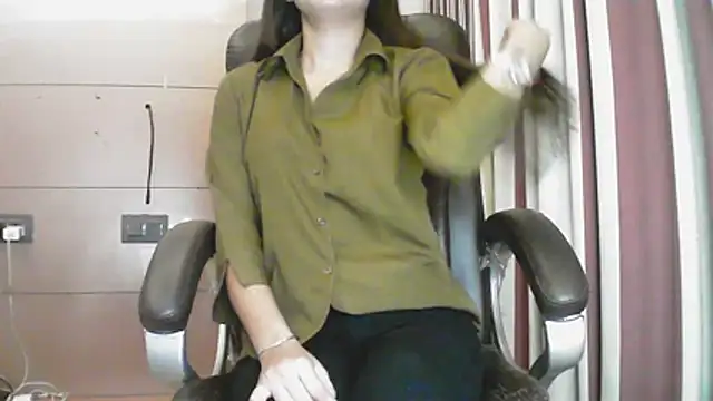 collage hoty online show from November 28, 11:18 pm