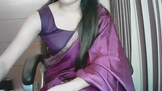 Snapshot of collage_hoty chatting on January 17, 2:27 am collage hoty online show from January 17, 2:27 am