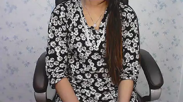 Snapshot of collage_hoty chatting on February 10, 3:54 am collage hoty online show from February 10, 3:54 am