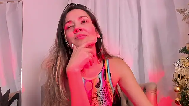 Snapshot of camilawm19 chatting on December 11, 6:58 am camilawm19 online show from December 11, 6:58 am