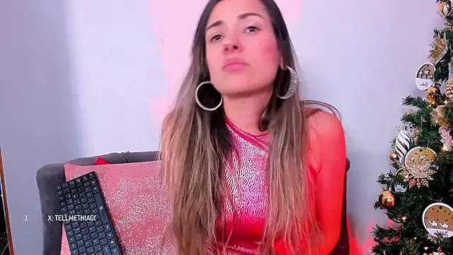 Snapshot of camilawm19 chatting on December 20, 10:16 am camilawm19 online show from December 20, 10:16 am