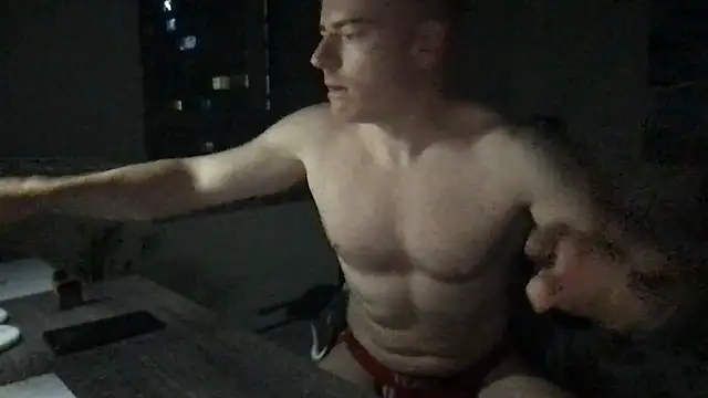 Snapshot of Gingerbushguy chatting on December 8, 9:02 am Gingerbushguy online show from December 8, 9:02 am