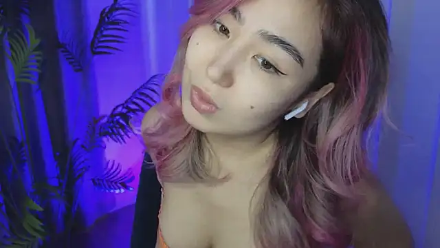 Deiri Delightful online show from December 11, 7:09 am