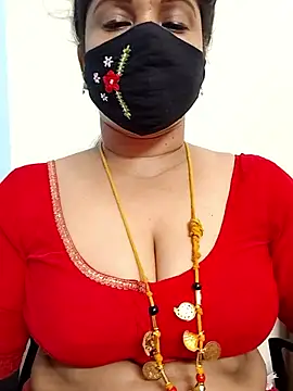 Snapshot of gaurika18 chatting on June 6, 5:39 pm gaurika18 online show from June 6, 5:39 pm