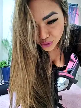 Snapshot of giselxxx_hot chatting on March 1, 12:23 pm giselxxx hot online show from March 1, 12:23 pm