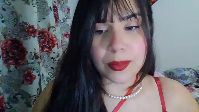 Snapshot of DeusaDemeeter chatting on July 2, 3:23 am DeusaDemeeter online show from July 2, 3:23 am