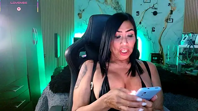 Demion prince online show from April 19, 1:16 am