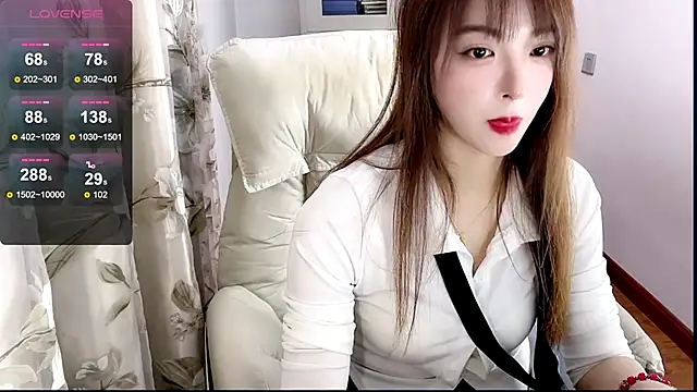 Snapshot of NINIbaby-99 chatting on January 3, 6:24 pm NINIbaby-99 online show from January 3, 6:24 pm