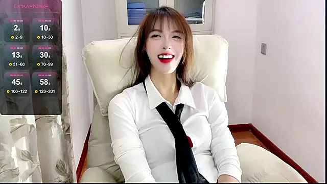 Snapshot of NINIbaby-99 chatting on January 13, 11:49 pm NINIbaby-99 online show from January 13, 11:49 pm