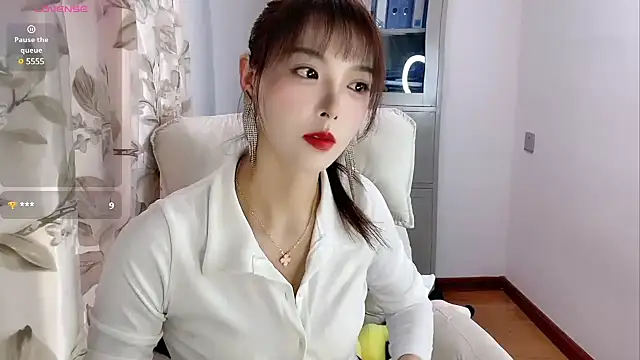 Snapshot of NINIbaby-99 chatting on February 27, 4:52 am NINIbaby-99 online show from February 27, 4:52 am
