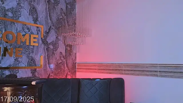 Keila Mendoza online show from September 18, 11:40 pm