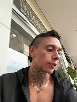  PhillipBrown online show from January 25, 12:16 pm